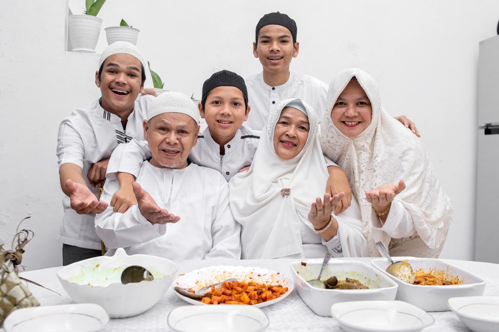 ฮาลาลไทยสู่ Asean Halal Hub ภายในปี 2571 - P-Park Hotel โรงแรมมุสลิมย่านบางพลัด - จรัญสนิทวงศ์