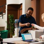 กฏระเบียบการเข้าพัก เงื่อนไขการจองและการยกเลิกห้องพัก - P-Park Hotel โรงแรมมุสลิมย่านบางพลัด - จรัญสนิทวงศ์