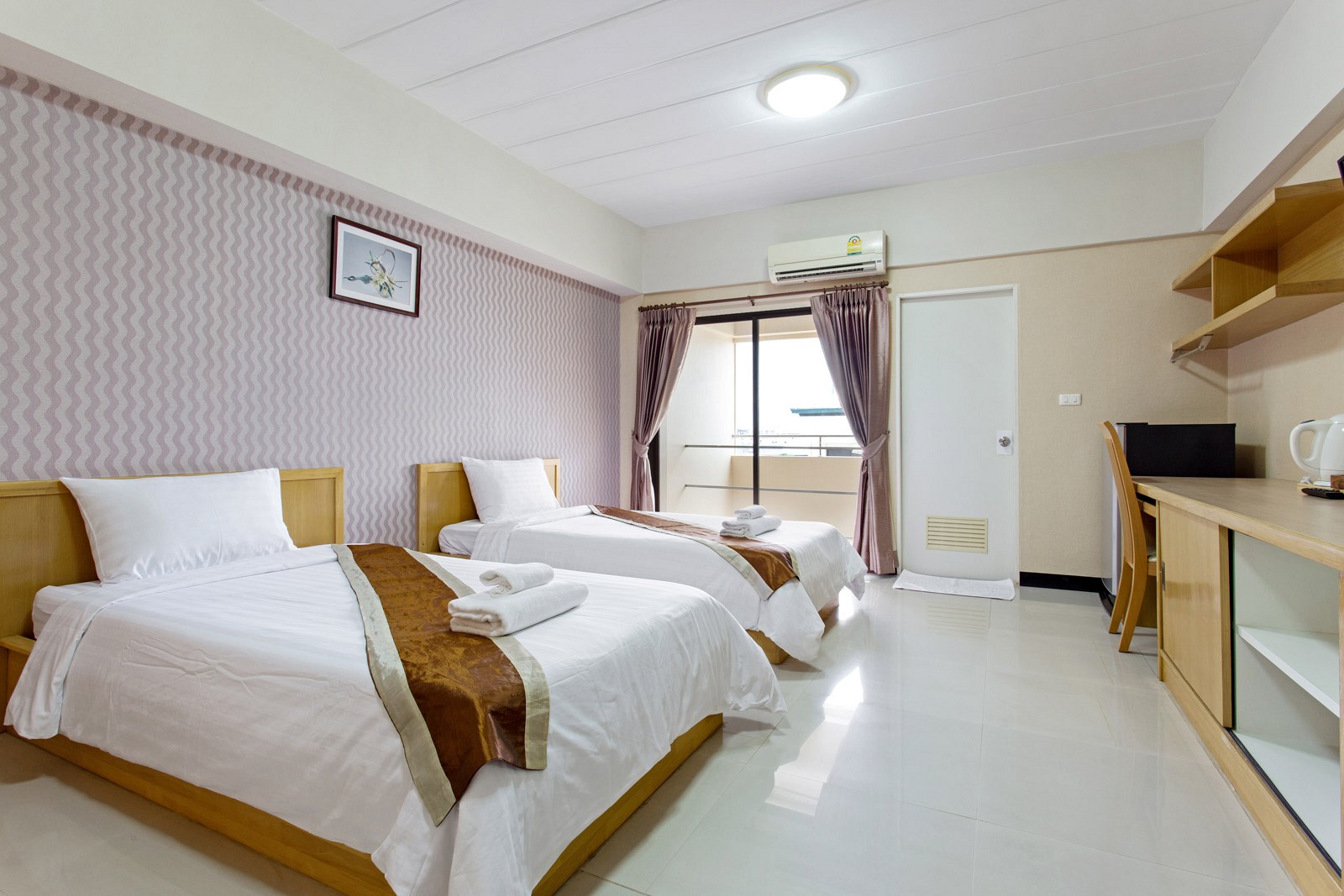 ห้องแฟมิลี่สวีท (Family Suite) ห้องแฟมิลี่สวีท (Family Suite)
